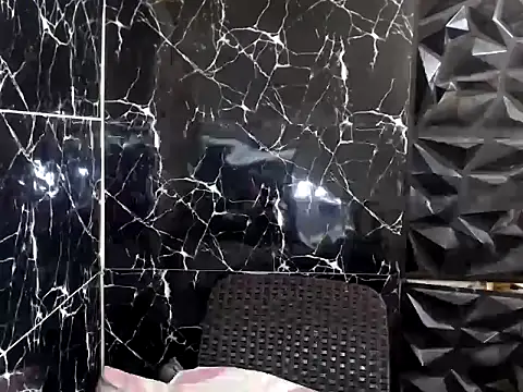 MissKeanna online show from 01-22-25, 04:13