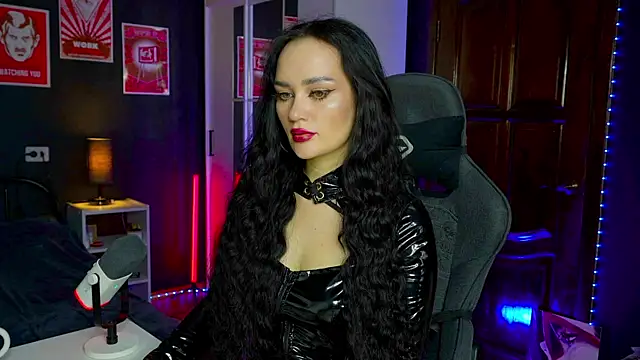 QueenAliss online show from 10-08-25, 04:10