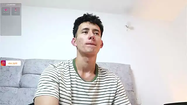 Snapshot of _Alexxx chatting on 12-08-24, 01:46 Alexxx online show from 12-08-24, 01:46