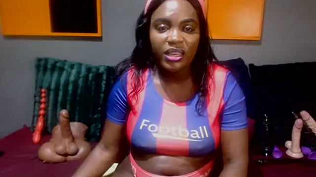 Snapshot of DarkNSpicy4U chatting on 02-07-26, 01:15 DarkNSpicy4U online show from 02-07-26, 01:15