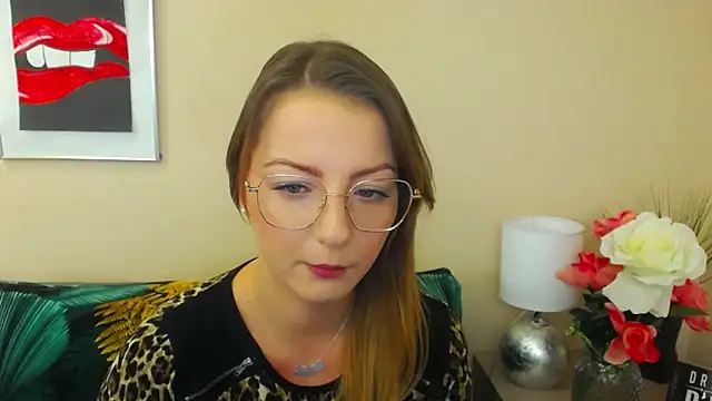 Snapshot of NatalieSexy chatting on 01-27-25, 07:14 NatalieSexy online show from 01-27-25, 07:14