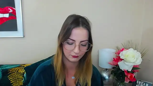 Snapshot of NatalieSexy chatting on 02-03-25, 10:25 NatalieSexy online show from 02-03-25, 10:25
