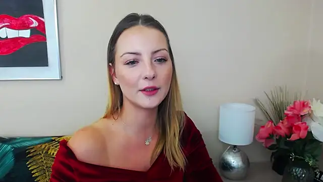 Snapshot of NatalieSexy chatting on 02-06-25, 10:26 NatalieSexy online show from 02-06-25, 10:26