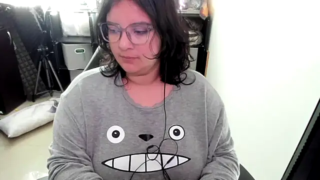 aika-dreams online show from 12-05-25, 02:25