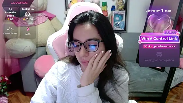 Maggie Fox3 online show from 02-24-26, 03:26