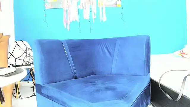 Snapshot of MiaMarin_hot chatting on 10-22-25, 07:35 MiaMarin hot online show from 10-22-25, 07:35