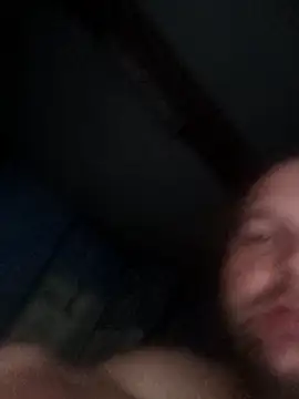 Snapshot of tubing0101 chatting on 11-09-25, 11:14 tubing0101 online show from 11-09-25, 11:14