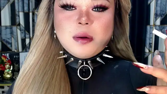 Snapshot of Mistress_DOMnicaaxx chatting on 10-04-25, 12:30 Mistress DOMnicaaxx online show from 10-04-25, 12:30