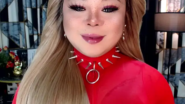 Snapshot of Mistress_DOMnicaaxx chatting on 10-05-25, 11:41 Mistress DOMnicaaxx online show from 10-05-25, 11:41