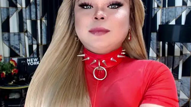 Snapshot of Mistress_DOMnicaaxx chatting on 10-29-25, 10:06 Mistress DOMnicaaxx online show from 10-29-25, 10:06