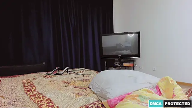 Larisa Sign online show from 10-11-25, 11:36