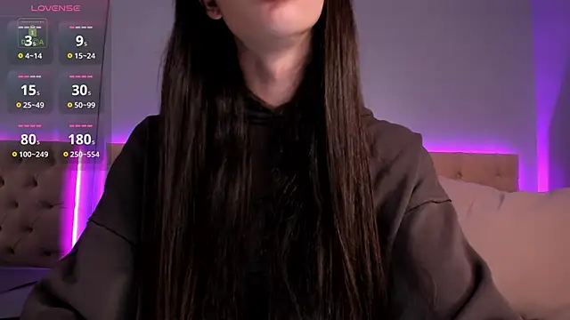 NickieRainer online show from 03-14-25, 04:43