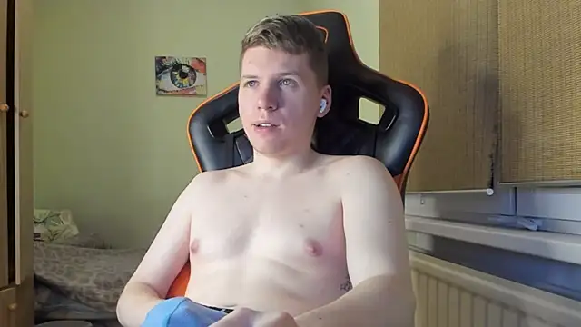 Bananas dick online show from 01-04-25, 04:54