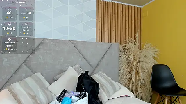 Snapshot of Sammy_Fit_ chatting on 02-28-26, 12:28 Sammy Fit online show from 02-28-26, 12:28