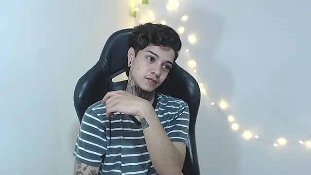 Snapshot of saad_man chatting on 01-25-25, 07:06 saad man online show from 01-25-25, 07:06