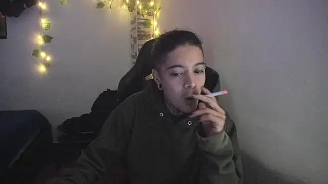 Snapshot of saad_man chatting on 11-15-25, 05:27 saad man online show from 11-15-25, 05:27