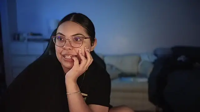 drizzypeach602 online show from 01-04-25, 02:35