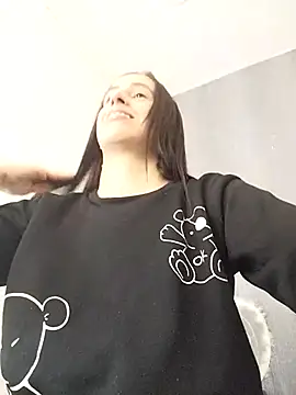 Snapshot of Amira_Milker chatting on 03-11-25, 01:01 Amira Milker online show from 03-11-25, 01:01