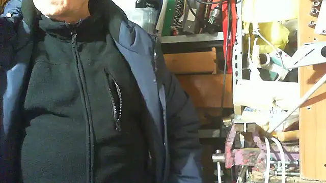 Snapshot of nonnomaturobisex chatting on 12-14-25, 09:36 nonnomaturobisex online show from 12-14-25, 09:36