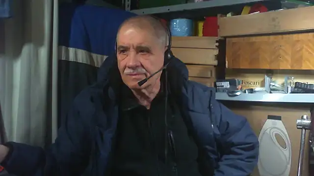 Snapshot of nonnomaturobisex chatting on 12-18-25, 07:58 nonnomaturobisex online show from 12-18-25, 07:58