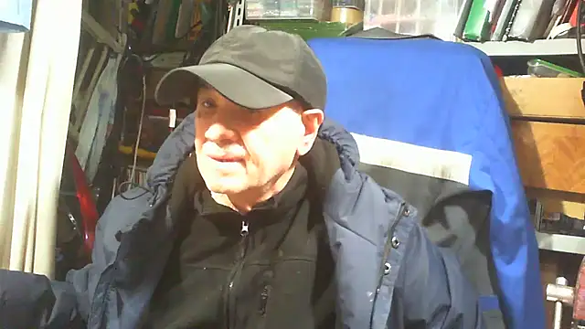 Snapshot of nonnomaturobisex chatting on 12-19-25, 08:21 nonnomaturobisex online show from 12-19-25, 08:21