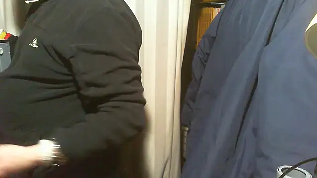 Snapshot of nonnomaturobisex chatting on 02-26-26, 09:19 nonnomaturobisex online show from 02-26-26, 09:19