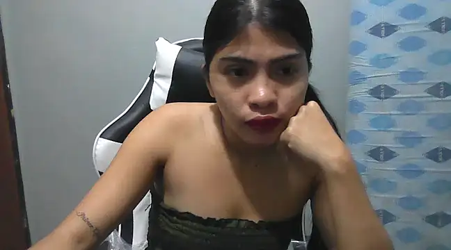 Miss unknown online show from 02-18-25, 01:32