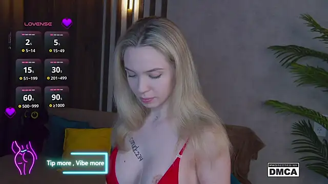 Holl1Would online show from 03-21-25, 10:50