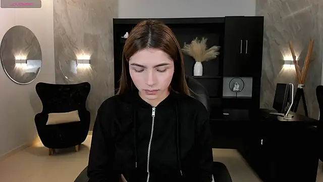 LexieWayne online show from 12-30-24, 07:53