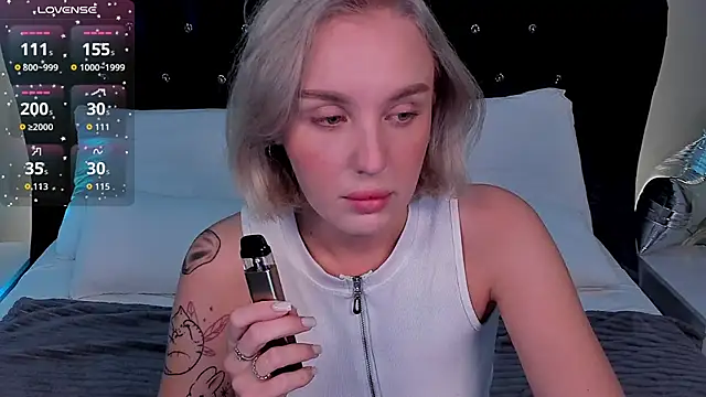 LianaFord online show from 09-11-25, 12:33