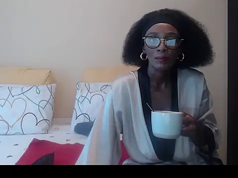 Snapshot of yummycherryxx chatting on 02-23-26, 07:06 yummycherryxx online show from 02-23-26, 07:06