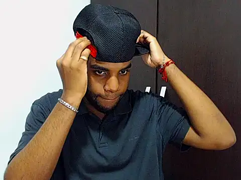 Rene hotman online show from 10-29-25, 09:16