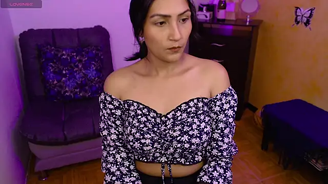 leah-666 online show from 01-26-25, 01:36