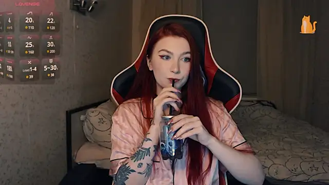 Snapshot of Cute_lina chatting on 01-30-25, 10:41 Cute lina online show from 01-30-25, 10:41