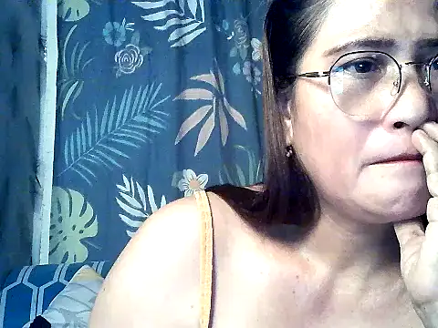 Amazing Angel22 online show from 09-26-25, 09:08