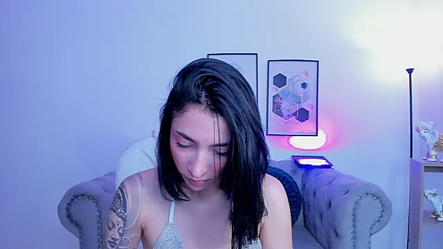 barbie scoth  online show from 12-14-25, 04:01