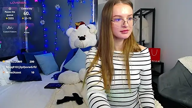 KateJonson online show from 12-22-24, 11:44