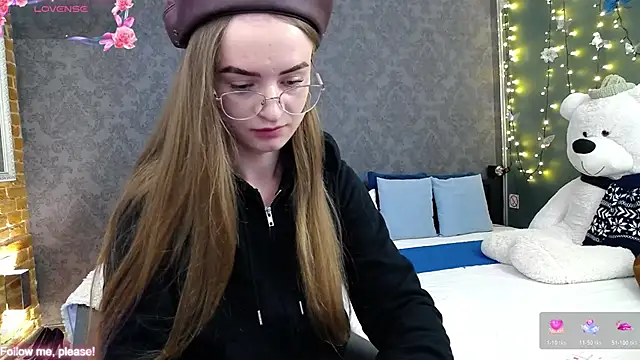 KateJonson online show from 11-12-25, 01:22