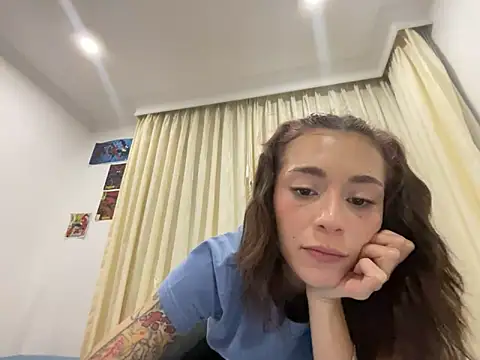 Snapshot of This_black_sheep chatting on 12-04-24, 11:46 This black sheep online show from 12-04-24, 11:46