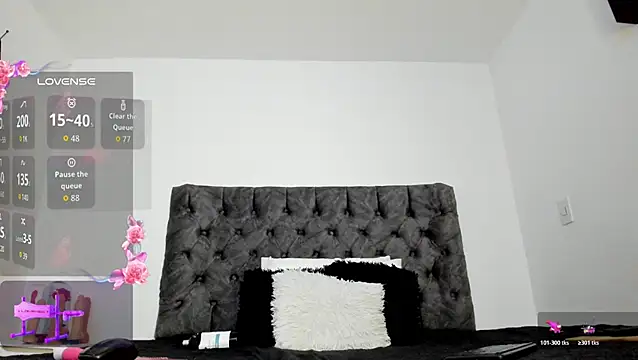 Snapshot of sweet__wild chatting on 11-22-25, 12:20 sweet wild online show from 11-22-25, 12:20