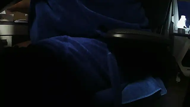 suedel65 online show from 12-19-25, 04:14