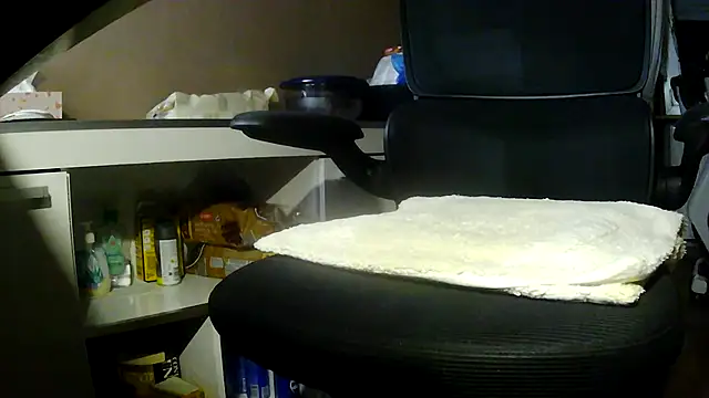 suedel65 online show from 04-10-26, 02:39