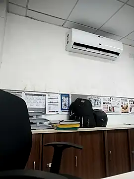 Desi Londa 143 online show from 10-14-25, 04:46