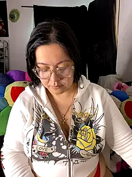 MsConejitaa online show from 09-26-25, 07:18