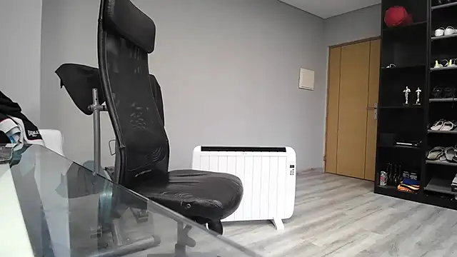 samricci21 online show from 11-13-25, 03:22