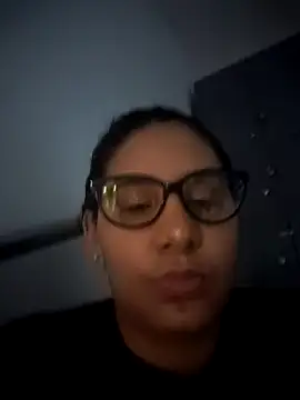DanielleEvans  online show from 02-07-25, 11:01