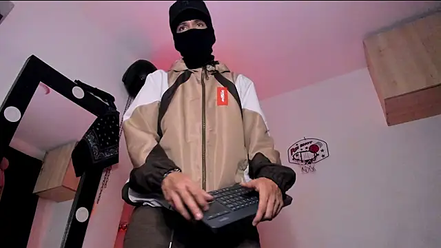 Samuel Suarez online show from 02-05-26, 03:55