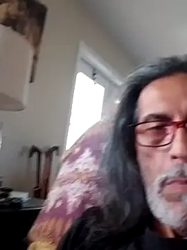 Snapshot of Assgap2 chatting on 11-20-25, 07:46 Assgap2 online show from 11-20-25, 07:46