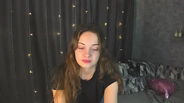 KristinaLoison online show from 02-20-25, 08:25