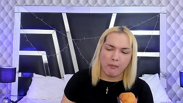 katya kozlov online show from 11-19-25, 03:06